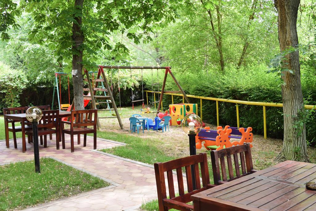 Hotel Sanda Венус Экстерьер фото